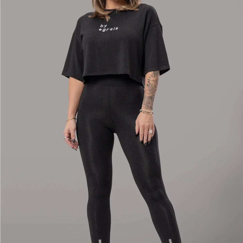 NWT Byegreis Large 2 piece set. - Picture 4 of 10